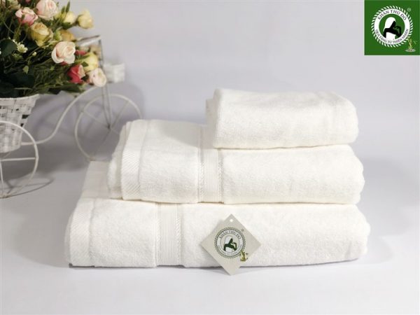 Bộ khăn tắm cao cấp cho giaBộ khăn tắm cao cấp cho gia đình đình